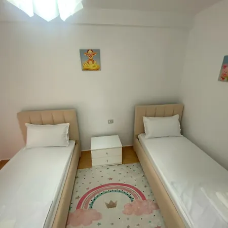 Durres, Plazh Daire